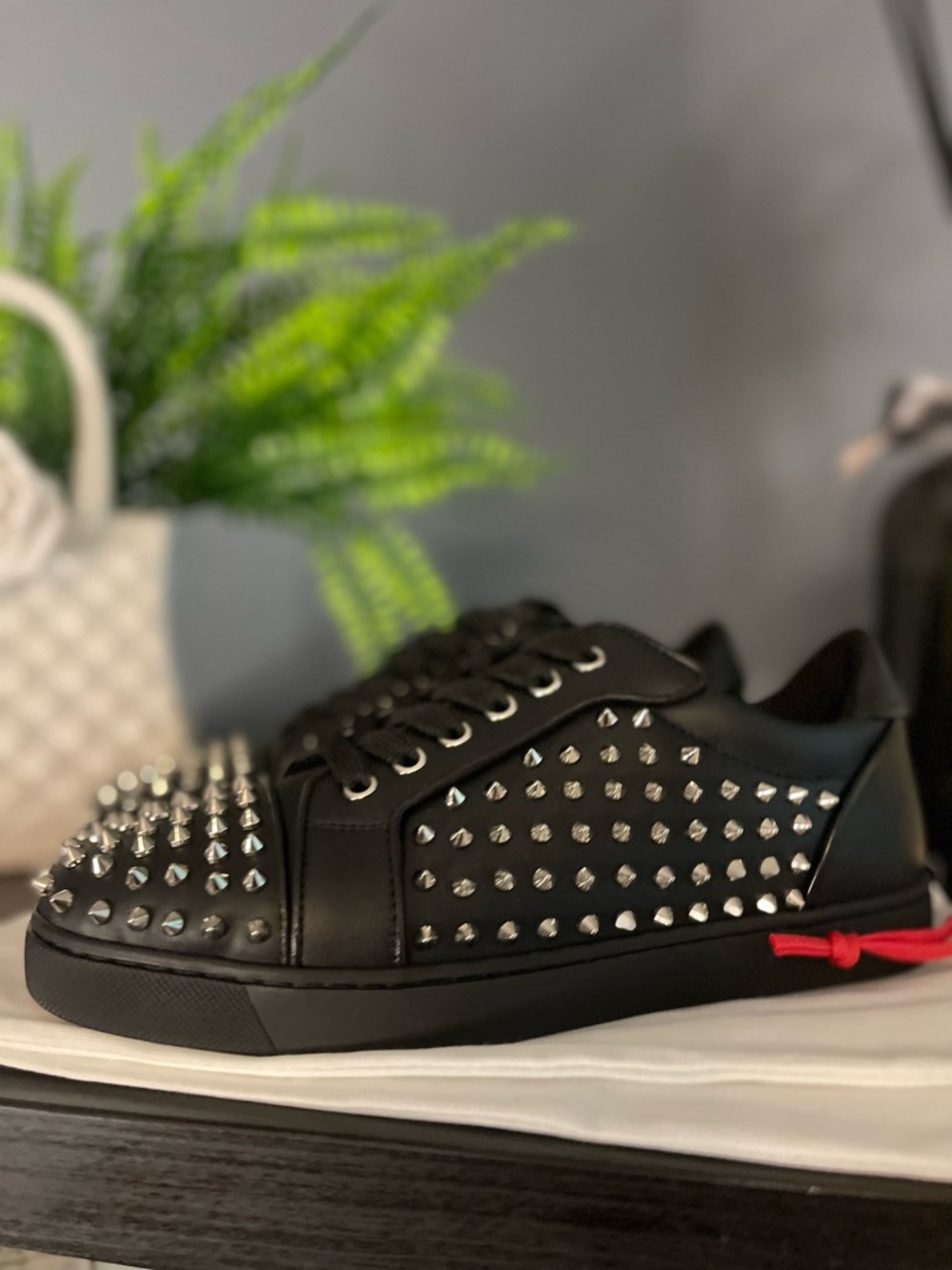 NWT Christian Louboutin Louis Junior Spikes sneakers